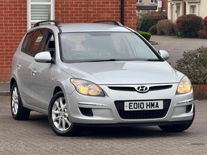 Hyundai I30 1.6 Comfort Euro 4 5dr Hyundai I30 1.6 Comfort Euro 4 5dr