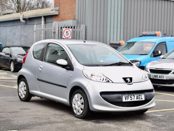 Peugeot 107 1.0 12V Urban 2 Tronic Euro 4 3dr