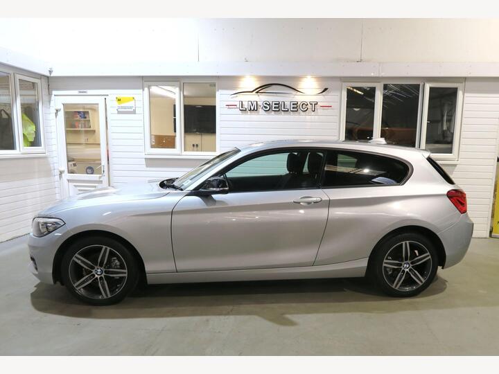 BMW 1 Series 1.5 116d Sport Euro 6 (s/s) 3dr BMW 1 Series 1.5 116d Sport Euro 6 (s/s) 3dr