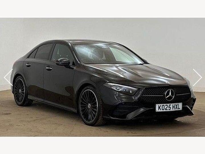 Mercedes-Benz A Class 1.3 A200h MHEV AMG Line (Premium Plus) 7G-DCT Euro 6 (s/s) 4dr