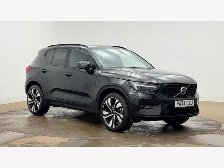 Volvo XC40 2.0 B4 MHEV Ultra Dark DCT Auto Euro 6 (s/s) 5dr