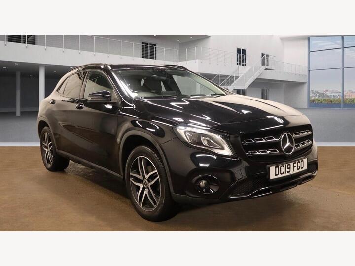Mercedes-Benz GLA 1.6 GLA180 Urban Edition 7G-DCT Euro 6 (s/s) 5dr Mercedes-Benz GLA 1.6 GLA180 Urban Edition 7G-DCT Euro 6 (s/s) 5dr