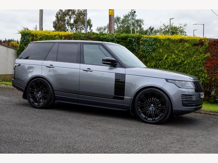 Land Rover Range Rover 3.0 SD V6 Westminster Black Auto 4WD Euro 6 (s/s) 5dr Land Rover Range Rover 3.0 SD V6 Westminster Black Auto 4WD Euro 6 (s/s) 5dr