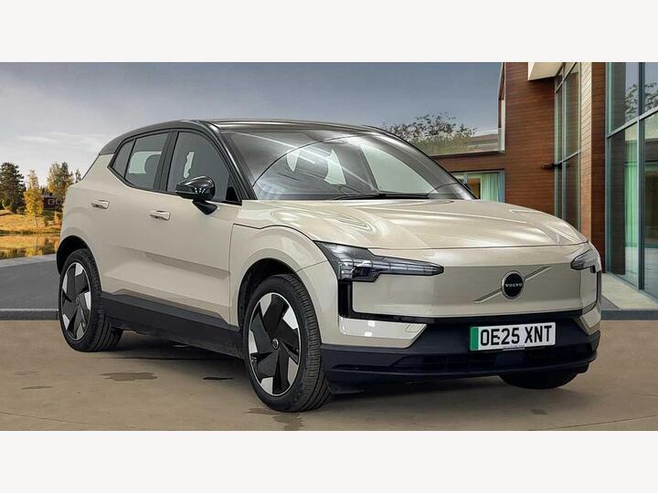 Volvo EX30 Single Motor Extended Range 69kWh Plus Auto 5dr