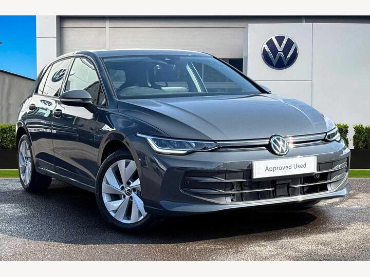 Volkswagen Golf 1.5 TSI Match Euro 6 (s/s) 5dr Volkswagen Golf 1.5 TSI Match Euro 6 (s/s) 5dr