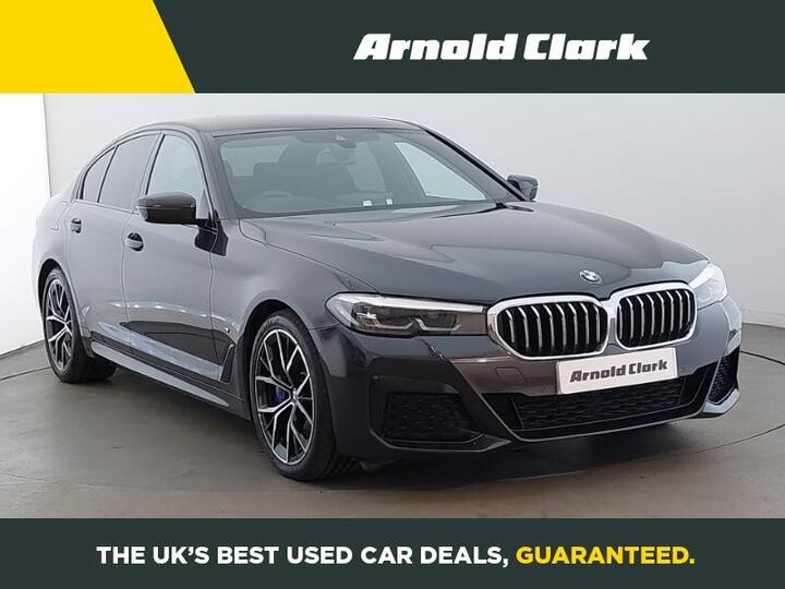BMW 5 Series 3.0 530d MHT M Sport Steptronic XDrive Euro 6 (s/s) 4dr BMW 5 Series 3.0 530d MHT M Sport Steptronic XDrive Euro 6 (s/s) 4dr