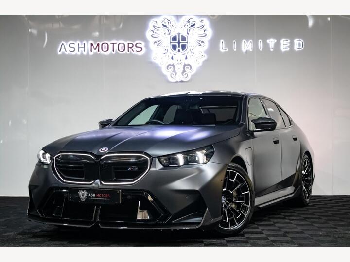 BMW M5 4.4 22.1kWh Steptronic XDrive Euro 6 (s/s) 4dr