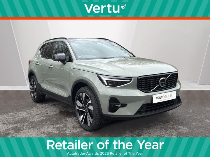 Volvo XC40 2.0 B4 MHEV Ultra Dark DCT Auto Euro 6 (s/s) 5dr