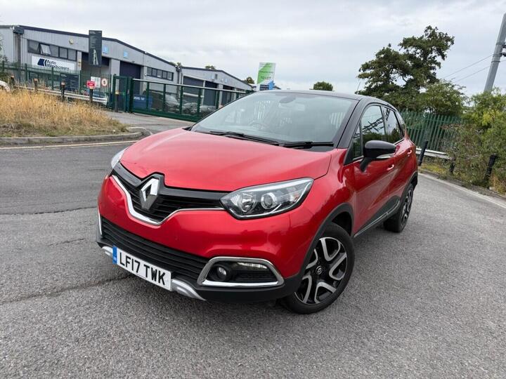 Renault CAPTUR 1.2 TCe ENERGY Signature Nav Auto Euro 6 (s/s) 5dr