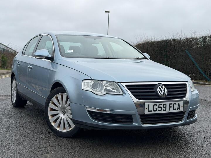 Volkswagen Passat 2.0 TDI Highline Plus DSG Euro 5 4dr Volkswagen Passat 2.0 TDI Highline Plus DSG Euro 5 4dr