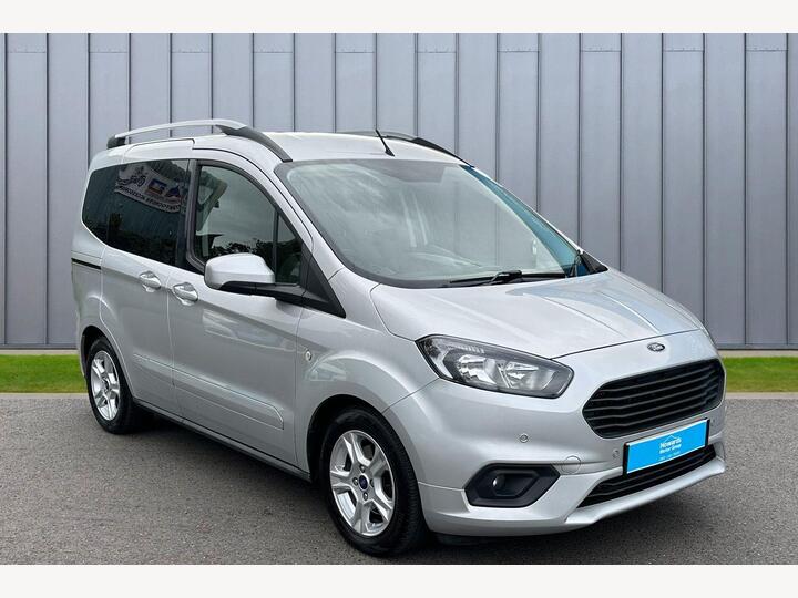 Ford Tourneo Courier 1.0 EcoBoost Zetec Euro 6 5dr