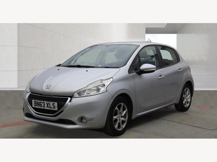 Peugeot 208 1.2 VTi Active Euro 5 5dr