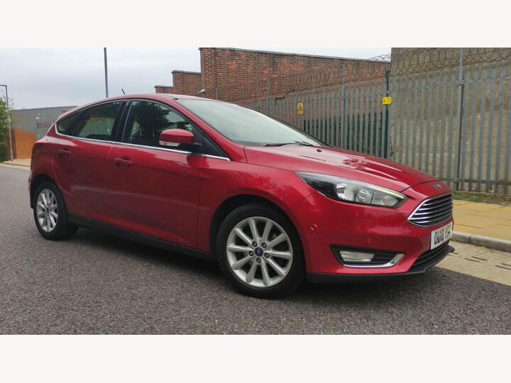 Ford Focus 1.0T EcoBoost Titanium Euro 6 (s/s) 5dr