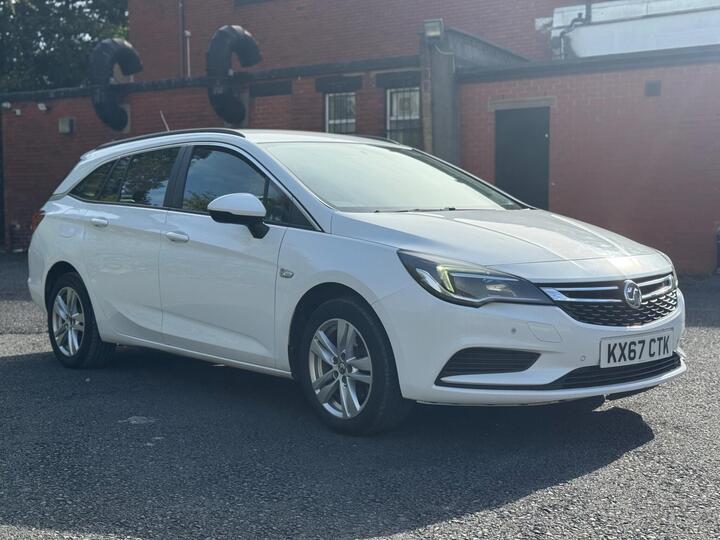 Vauxhall Astra 1.6 CDTi BlueInjection Design Sports Tourer Euro 6 (s/s) 5dr Vauxhall Astra 1.6 CDTi BlueInjection Design Sports Tourer Euro 6 (s/s) 5dr