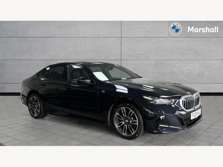 BMW 5 Series 2.0 520i MHT M Sport Steptronic Euro 6 (s/s) 4dr BMW 5 Series 2.0 520i MHT M Sport Steptronic Euro 6 (s/s) 4dr