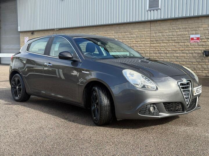 Alfa Romeo Giulietta 1.4 TB MultiAir Lusso Euro 5 (s/s) 5dr