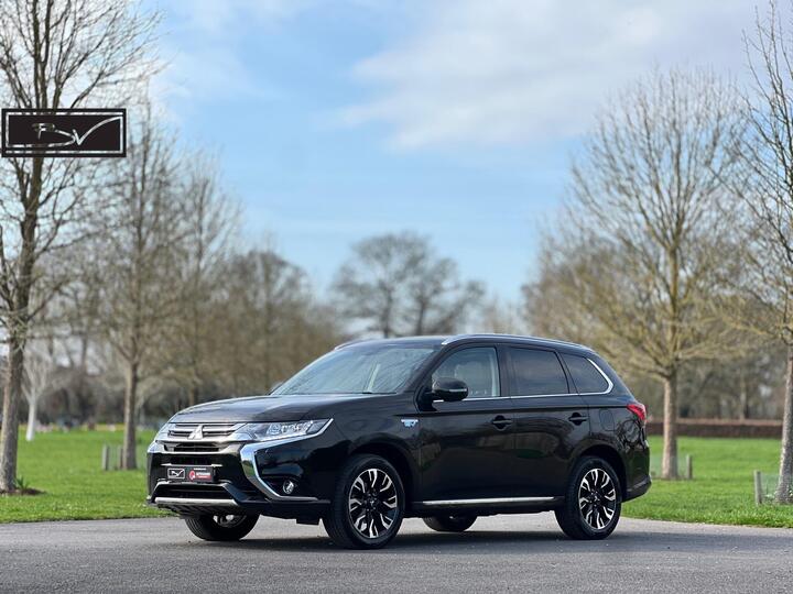 Mitsubishi Outlander 2.0h 12kWh 4h CVT 4WD Euro 6 (s/s) 5dr