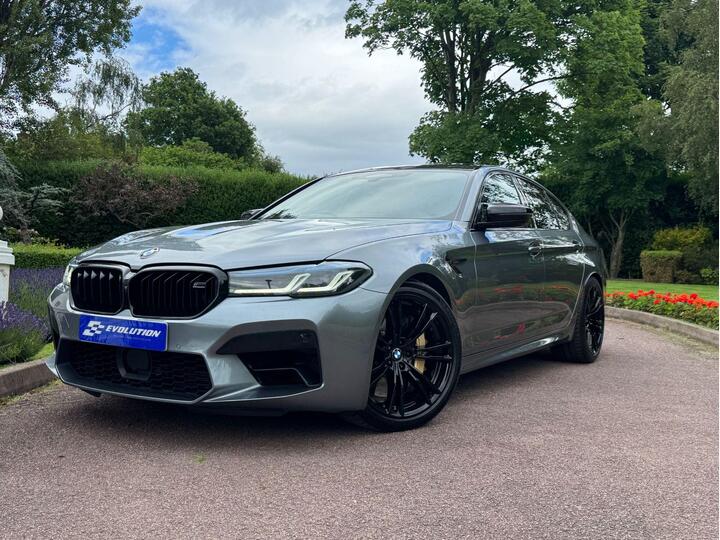 BMW M5 4.4i V8 Competition Steptronic XDrive Euro 6 (s/s) 4dr