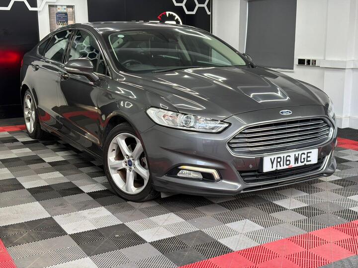 Ford Mondeo 2.0 TDCi Titanium Powershift Euro 6 (s/s) 5dr