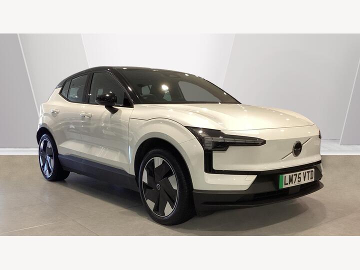 Volvo EX30 Twin Performance 69kWh Plus Auto AWD 5dr