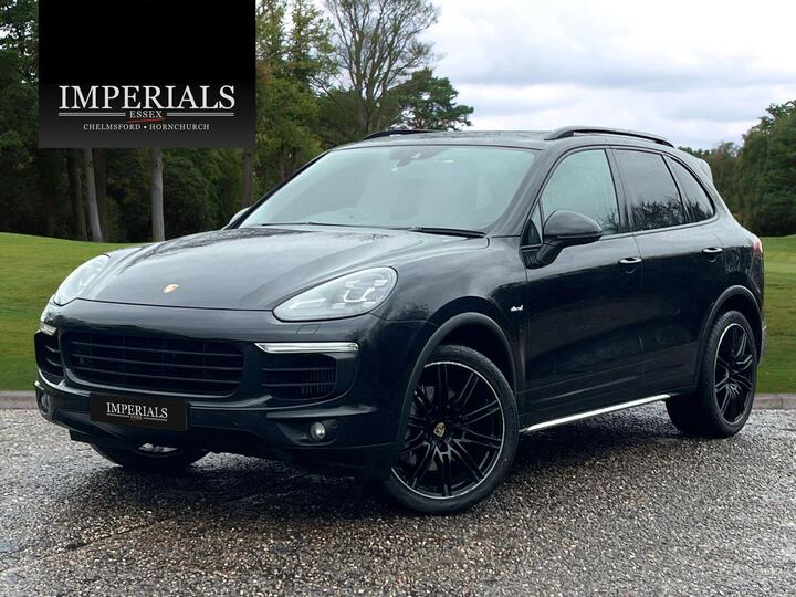 Porsche Cayenne 4.2 TD V8 S TiptronicS 4WD Euro 5 (s/s) 5dr Porsche Cayenne 4.2 TD V8 S TiptronicS 4WD Euro 5 (s/s) 5dr