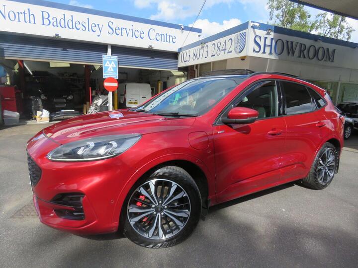 Ford Kuga 2.5 EcoBoost Duratec 14.4kWh ST-Line X First Edition CVT Euro 6 (s/s) 5dr