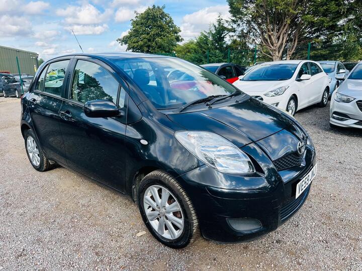 Toyota Yaris 1.33 Dual VVT-i TR Euro 4 (s/s) 5dr