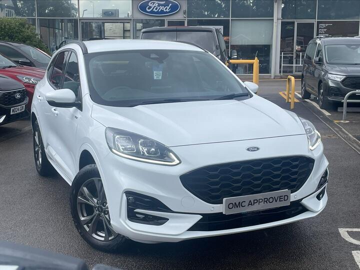 Ford Kuga 2.5 EcoBoost Duratec 14.4kWh ST-Line CVT Euro 6 (s/s) 5dr