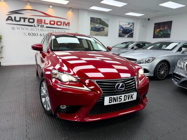 Lexus IS 2.5 300h Executive Edition E-CVT Euro 5 (s/s) 4dr