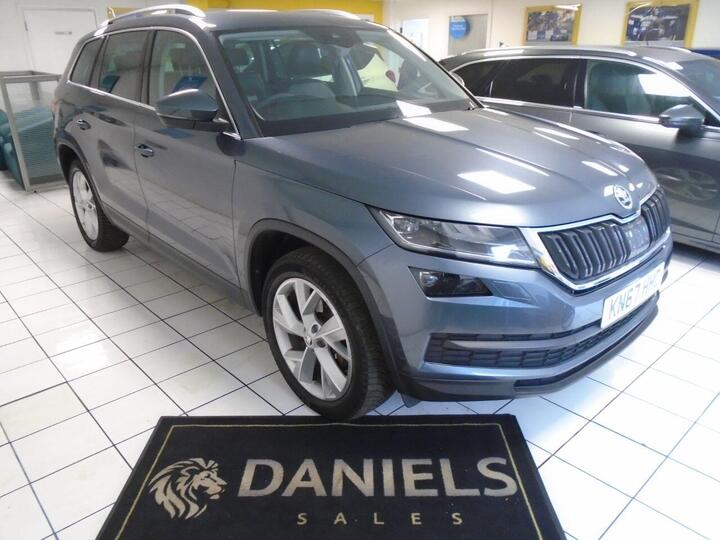 Skoda KODIAQ 2.0 TDI Edition 4WD Euro 6 (s/s) 5dr (7 Seat) Skoda KODIAQ 2.0 TDI Edition 4WD Euro 6 (s/s) 5dr (7 Seat)