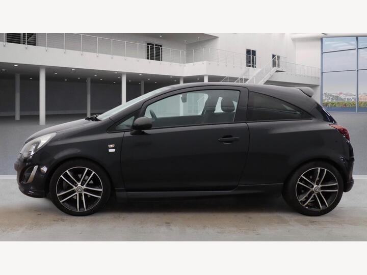 Vauxhall Corsa 1.4T 16V Black Edition Euro 5 (s/s) 3dr
