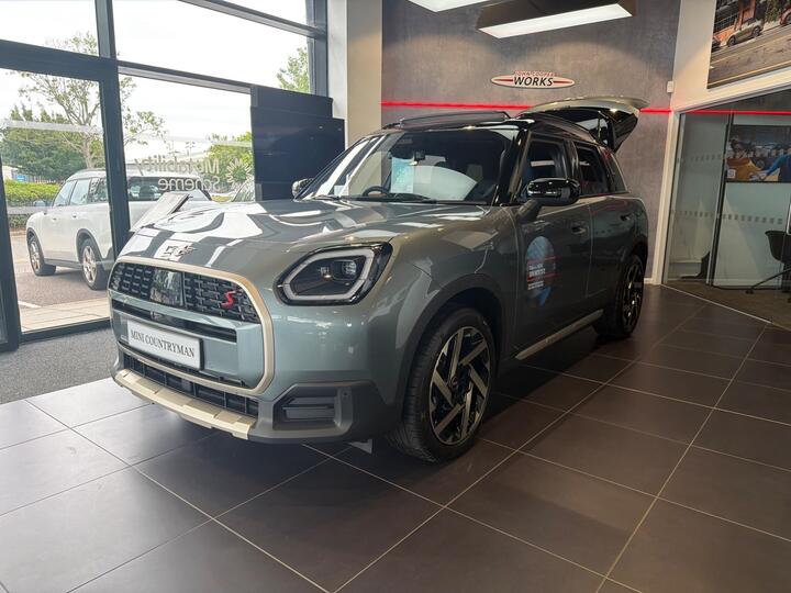 MINI Countryman 2.0S MHEV Exclusive Auto ALL4 Euro 6 (s/s) 5dr