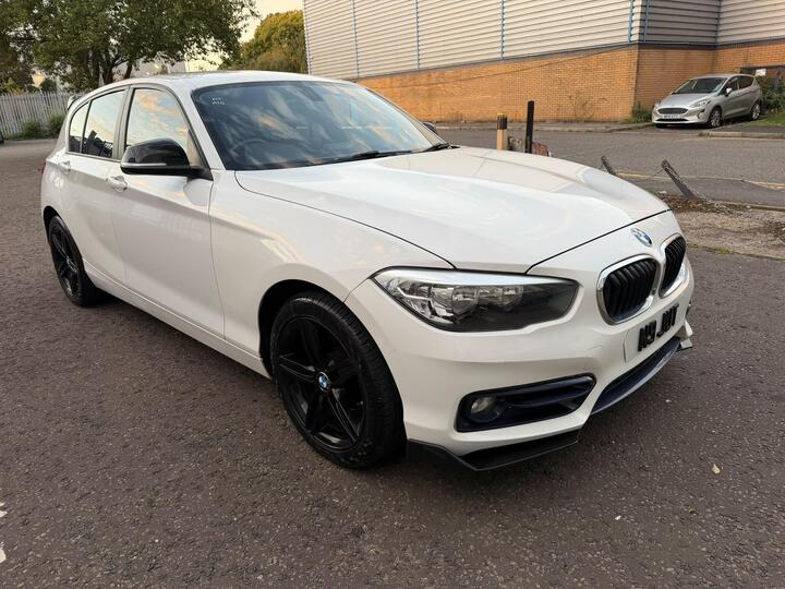 BMW 1 Series 1.5 118i Sport Euro 6 (s/s) 5dr