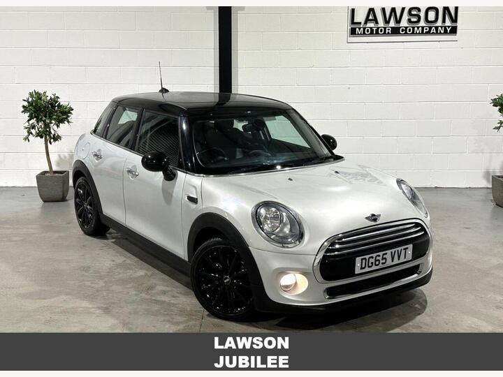 MINI HATCH 1.5 Cooper Auto Euro 6 (s/s) 5dr