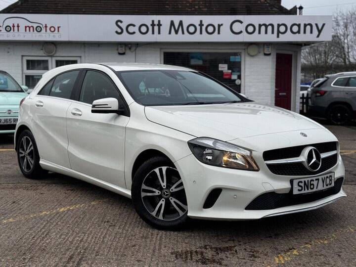 Mercedes-Benz A-CLASS 1.6 A160 SE (Executive) 7G-DCT Euro 6 (s/s) 5dr