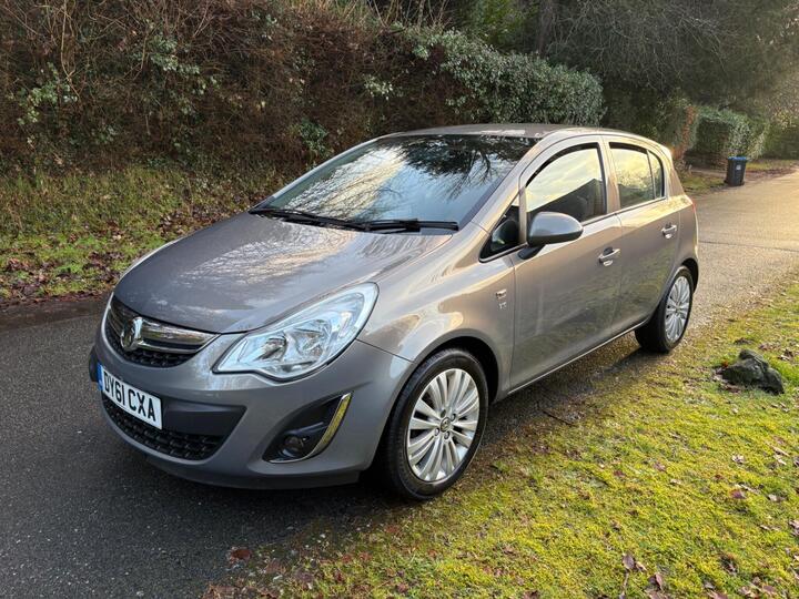 Vauxhall Corsa 1.2 16V Excite Euro 5 5dr (A/C)