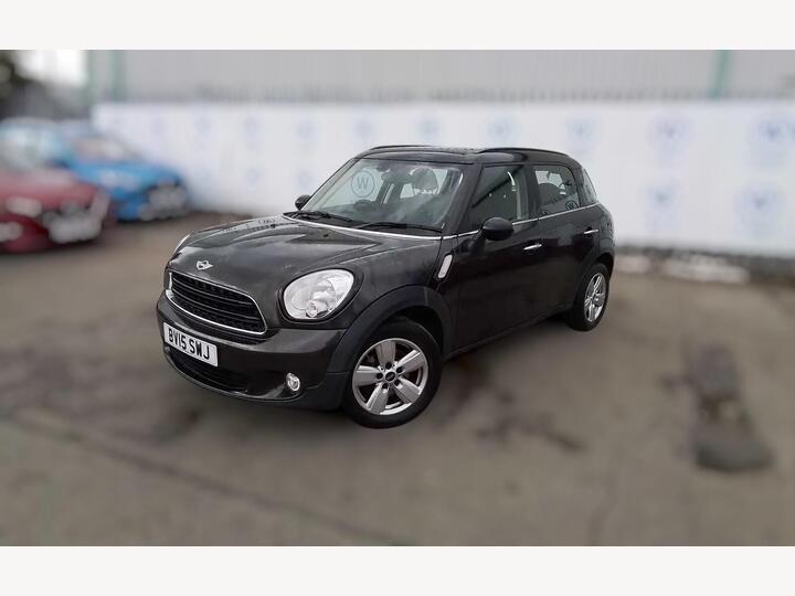 MINI Countryman 1.6 Cooper D Euro 5 (s/s) 5dr MINI Countryman 1.6 Cooper D Euro 5 (s/s) 5dr