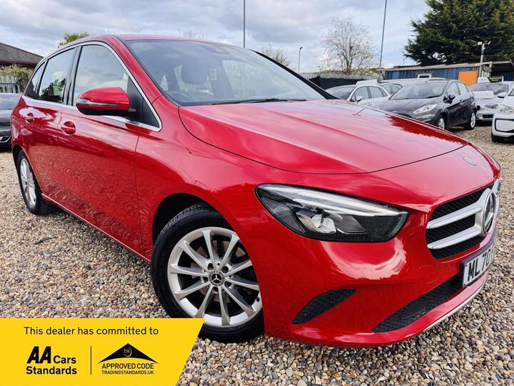 Mercedes-Benz B Class 2.0 B200d Sport 8G-DCT Euro 6 (s/s) 5dr Mercedes-Benz B Class 2.0 B200d Sport 8G-DCT Euro 6 (s/s) 5dr