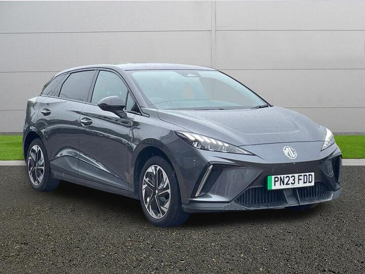 MG MG4 64kWh Trophy Long Range Auto 5dr