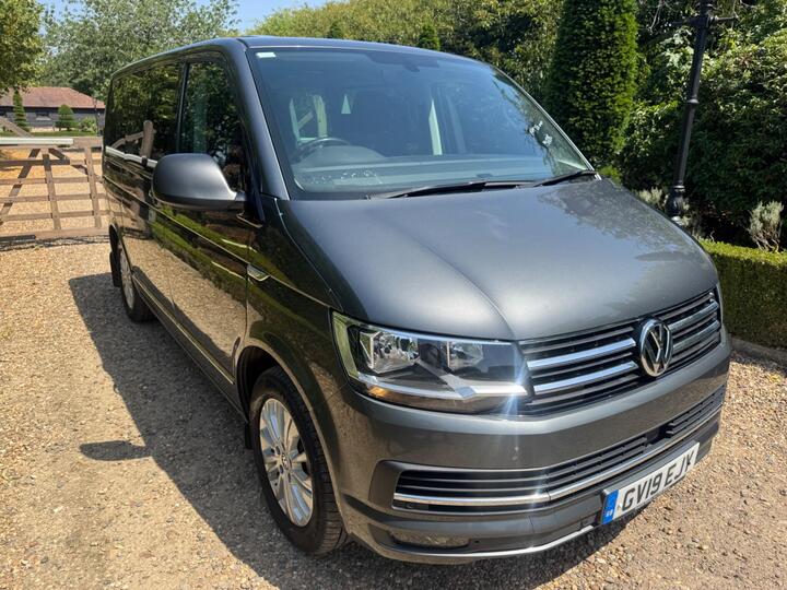 Volkswagen Caravelle 2.0 BiTDI BlueMotion Tech Executive DSG Euro 6 (s/s) 5dr