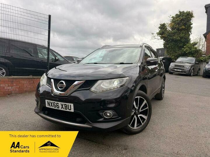 Nissan X-Trail 1.6 DCi Tekna Euro 6 (s/s) 5dr Nissan X-Trail 1.6 DCi Tekna Euro 6 (s/s) 5dr