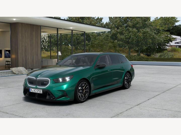 BMW M5 4.4 22.1kWh Touring Steptronic XDrive Euro 6 (s/s) 5dr
