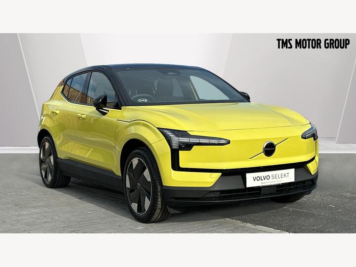 Volvo EX30 Twin Performance 69kWh Plus Auto AWD 5dr
