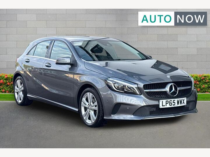 Mercedes-Benz A Class 1.5 A180d Sport (Premium) 7G-DCT Euro 6 (s/s) 5dr Mercedes-Benz A Class 1.5 A180d Sport (Premium) 7G-DCT Euro 6 (s/s) 5dr
