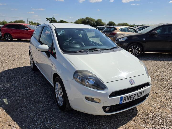 Fiat Punto 1.4 Easy Manual Euro 5 (s/s) 3dr