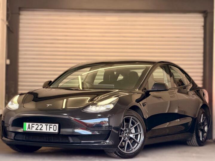 Tesla Model 3 Standard Range Plus Auto RWD 4dr