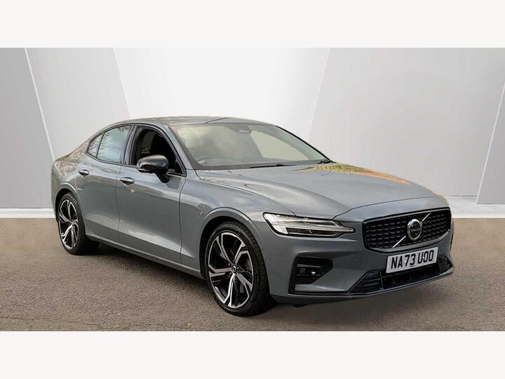 Volvo S60 2.0 B5 MHEV Plus Auto AWD Euro 6 (s/s) 4dr