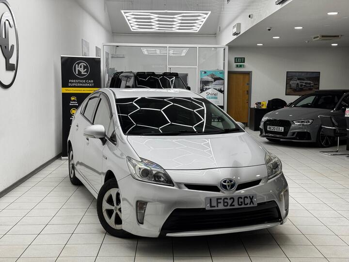 Toyota Prius 1.8 VVT-h T4 CVT Euro 5 (s/s) 5dr