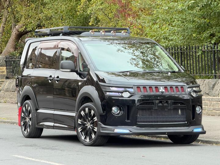 Mitsubishi Delica D:5 C2 G PREMIUM