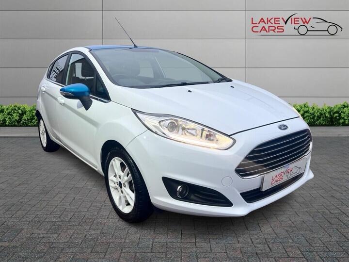 Ford FIESTA 1.25 Zetec White Edition Euro 6 5dr